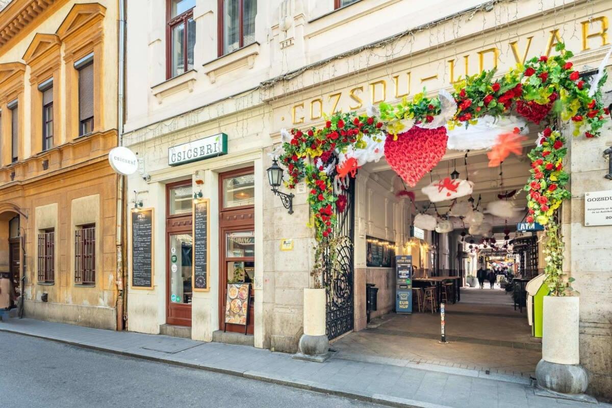Mini Ultra Budapesta